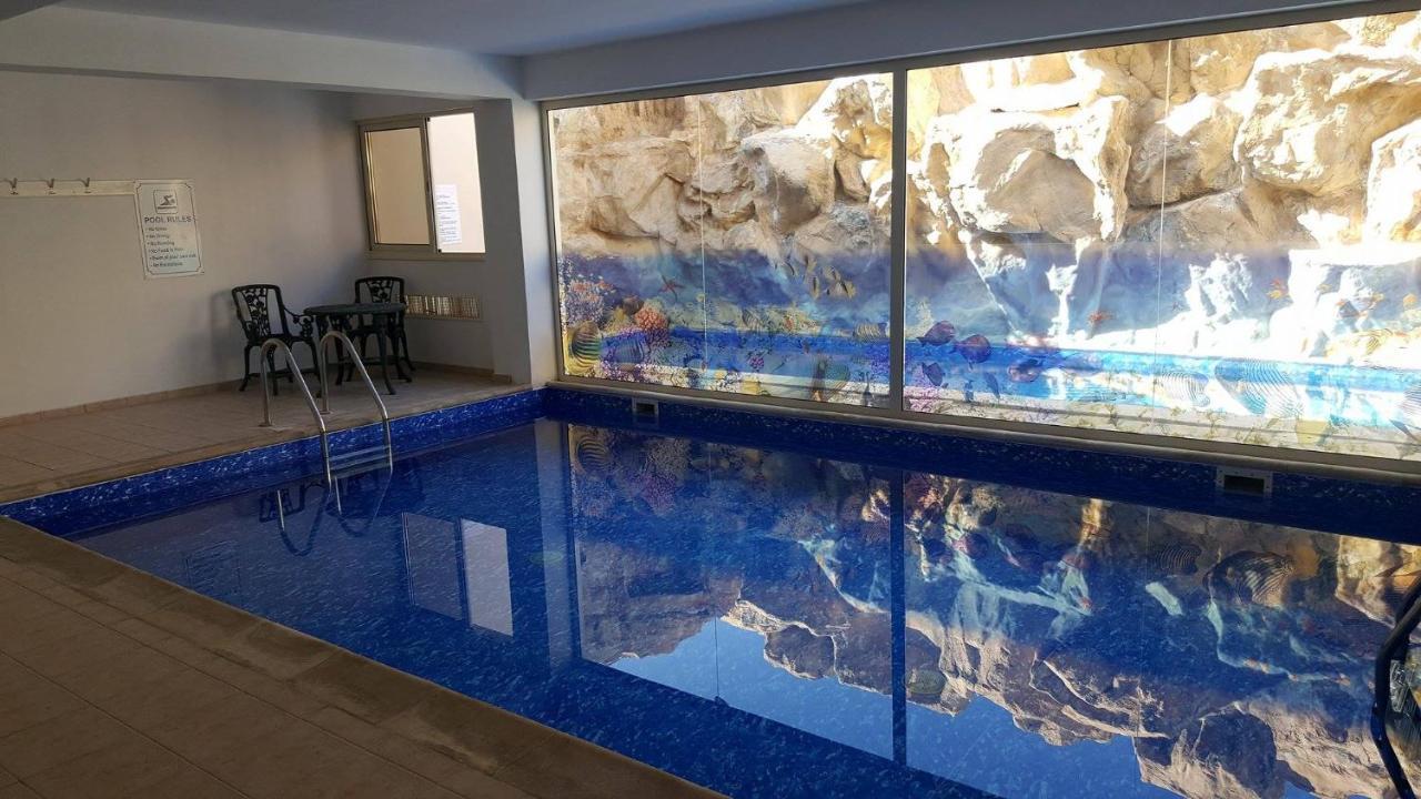 C5 Vanessa Poolside Apartment 페이야 외부 사진